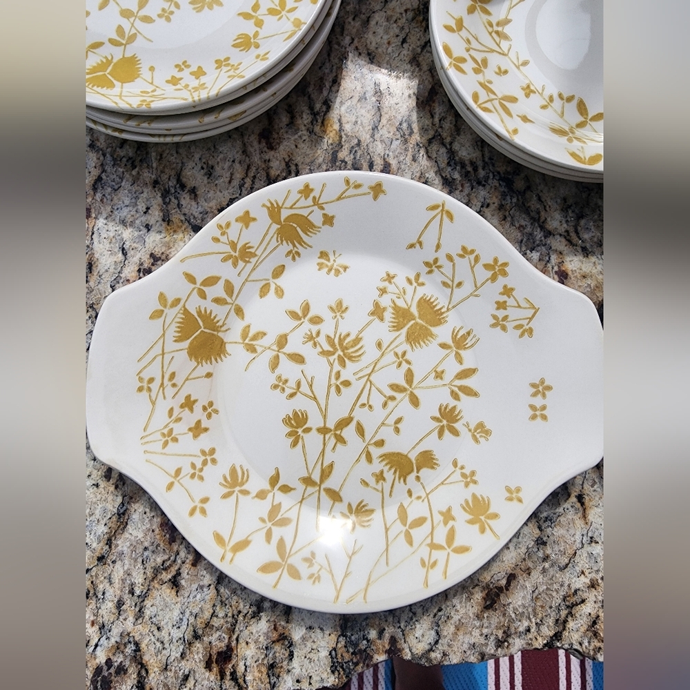 Sheffield Ironstone 1970s Golden Meadows Dinnerware Set - Picture 9 of 12